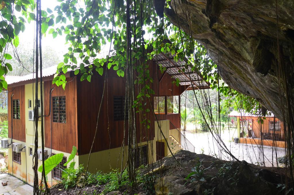 Country House Pulai Holiday Village Гуа-Мусанг Экстерьер фото